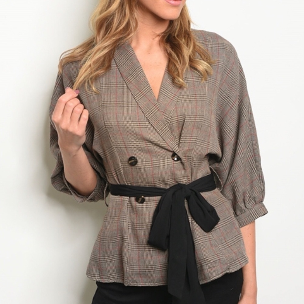 NWT 3 Quarter Sleeve Brown Checkered Blouse